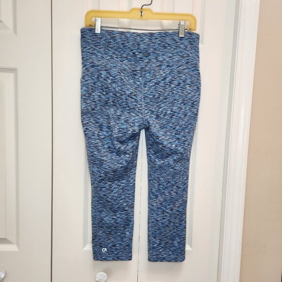 [L] GapFit Blue Athletic Capris Size Large Pocket Stretchy Comfy - Picture 3 of 8